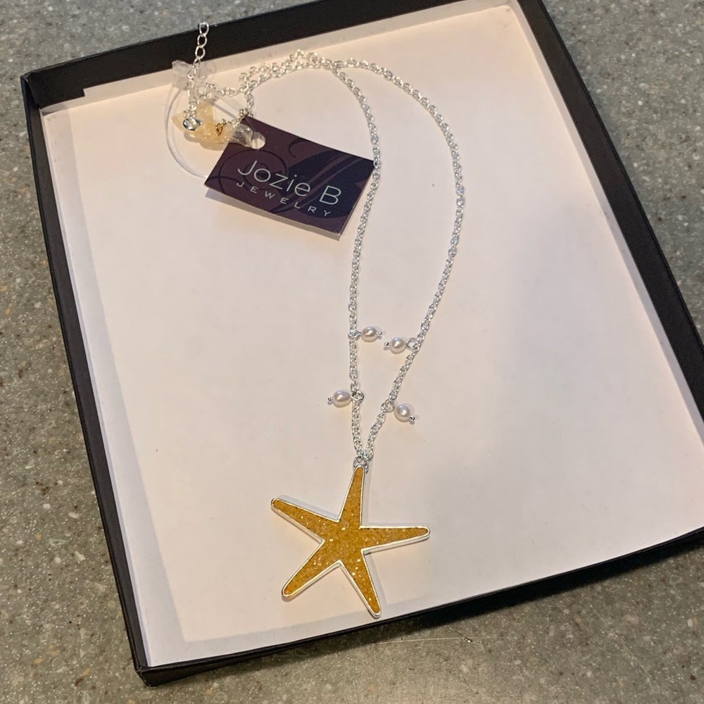 Jozie B Starfish Necklace